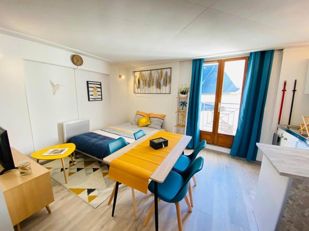 L'Escapade Apartment Laon Exterior photo